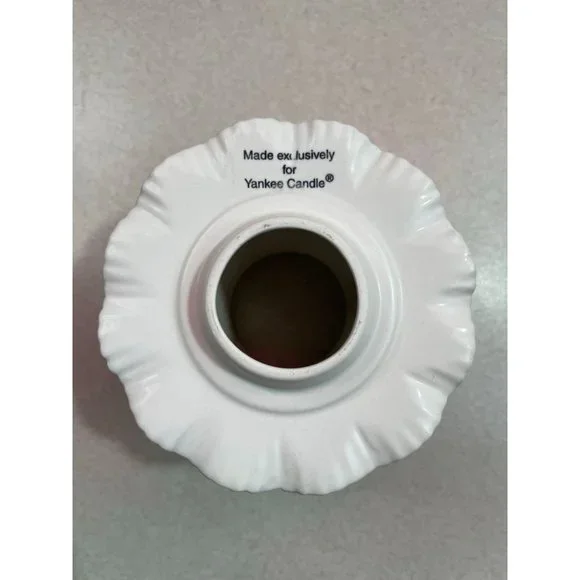 Yankee Candle Small Candle Shade White Lace Roses Pearls Wedding - Picture 8 of 8